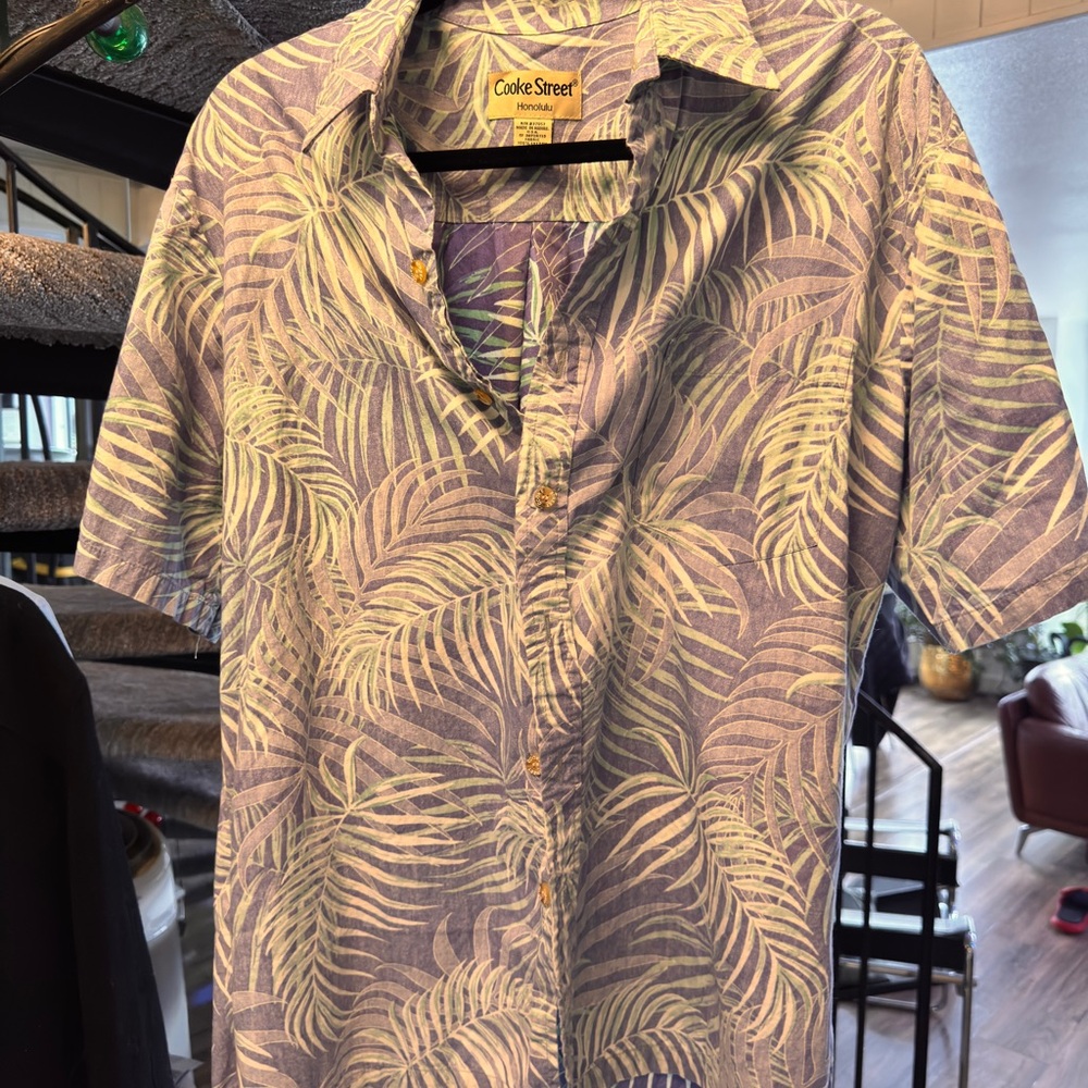 Blue and Green Leaf Print Hawaiian 🌺 Men's Shirt